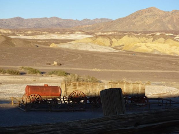 Death Valley - Harmony Borax Works coucher soleil citerne